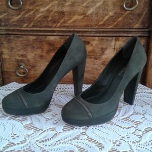*HOST PICK!!! Cole Haan green suede feel heels